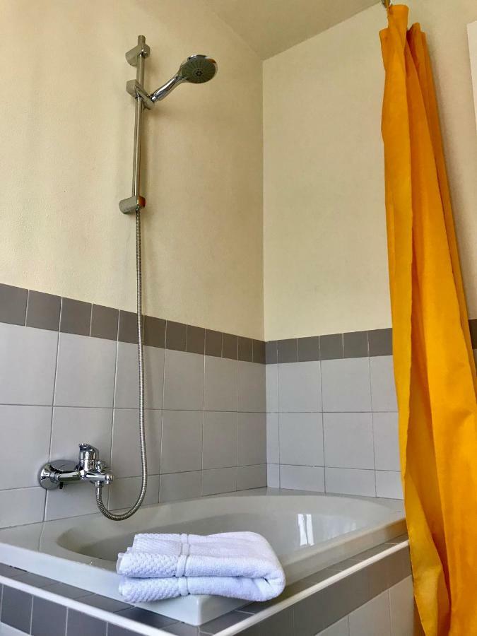 In Casetta Monforte dʼAlba Екстериор снимка